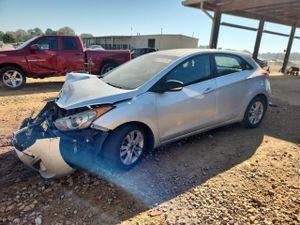 Hyundai Elantra 1.8L 4 2013
