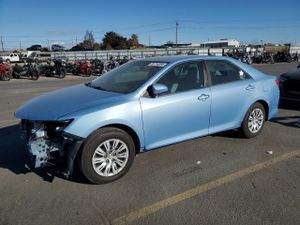 Toyota Camry BASE 2.5L 4 2012