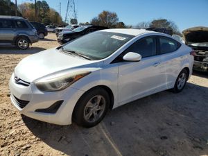 Hyundai Elantra SE 1.8L 4 2015