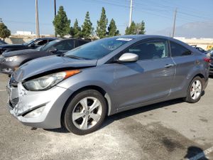 Hyundai Elantra GS 1.8L 4 2013