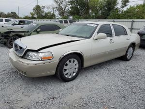 Lincoln Town Car SIGNATURE LIMITED 4.6L 8 2005