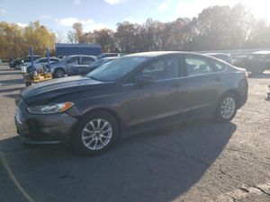 Ford Fusion S 2.5L 4 2015
