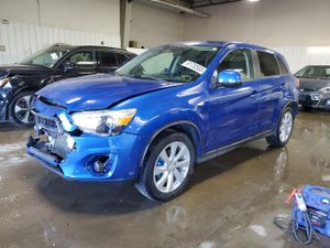 Mitsubishi Outlander ES 2.0L 4 2015