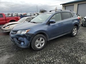 Toyota Rav4 XLE 2.5L 4 2014