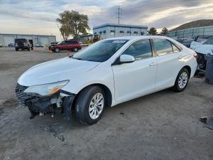 Toyota Camry LE 2.5L 4 2015