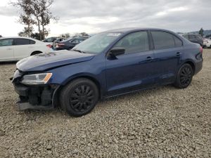 Volkswagen Jetta BASE 2.0L 4 2013