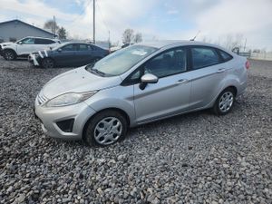 Ford Festiva SE 1.6L 4 2012