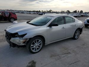 Nissan Maxima S 3.5L 6 2014