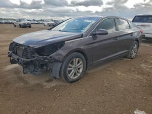 Hyundai Sonata SE 2.4L 4 2015