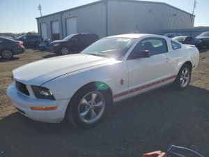 Ford Mustang 4.0L 6 2008