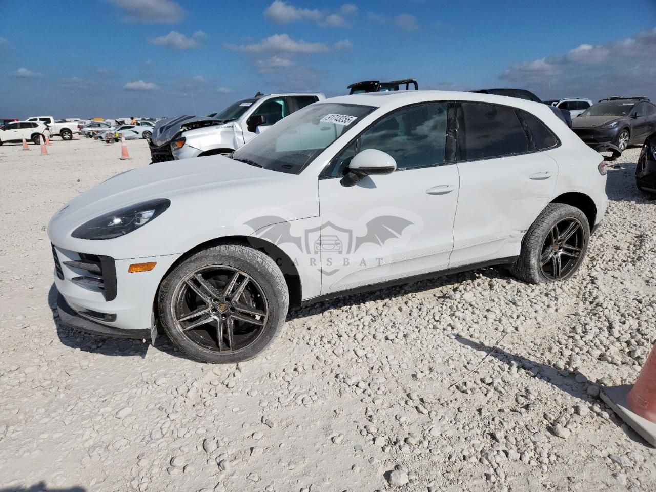 Porsche Macan 2.0L 4 2021