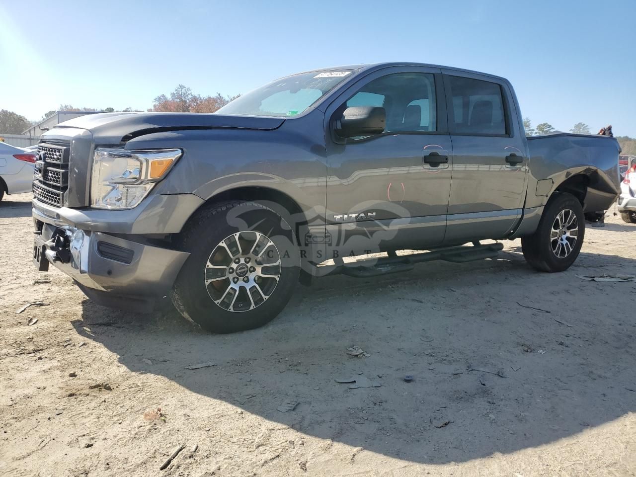 Nissan Titan PRO-4X 5.6L 8 2024