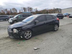 Ford Focus SE 2.0L 4 2013