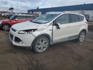 Ford Escape TITANIUM 2.0L 4 2015