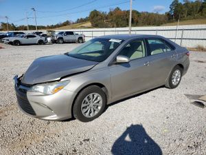 Toyota Camry LE 2.5L 4 2015