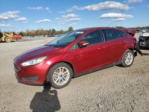 Ford Focus SE 2.0L 4 2015