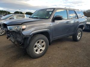 Toyota 4Runner SR5 4.0L 6 2014