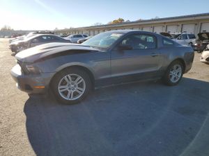 Ford Mustang 3.7L 6 2012