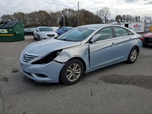 Hyundai Sonata GLS 2.4L 4 2013