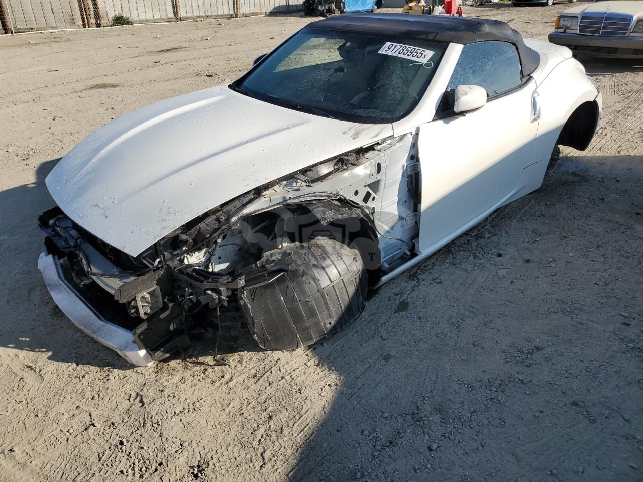 Nissan 370z BASE 3.7L 6 2014
