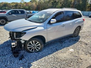 Nissan Pathfinder S 3.5L 6 2015