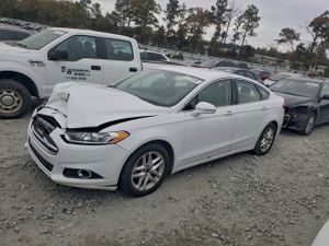 Ford Fusion SE 1.5L 4 2014