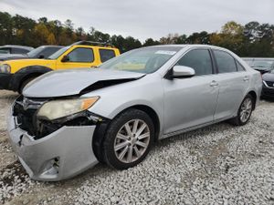 Toyota Camry L 2.5L 4 2014