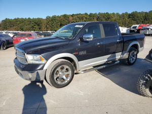 RAM 1500 LARAMIE 3.0L 6 2015