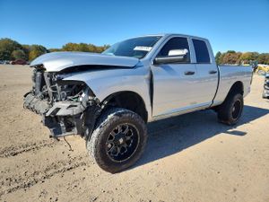 RAM 1500 ST 5.7L 8 2014