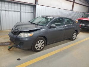 Toyota Corolla BASE 1.8L 4 2011