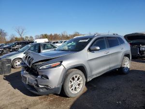 Jeep Cherokee LATITUDE 2.4L 4 2015