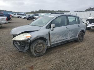 Nissan Versa S 1.8L 4 2008