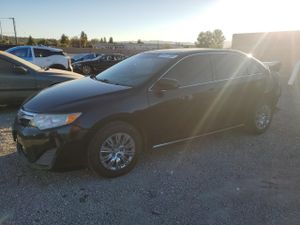 Toyota Camry BASE 2.5L 4 2012