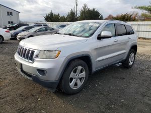 Jeep Grand Cherokee LAREDO 3.6L 6 2012