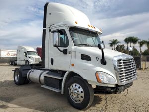 Freightliner Cascadia 12.8L 6 2014
