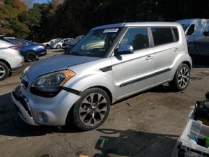 Kia Soul + 2.0L 4 2013