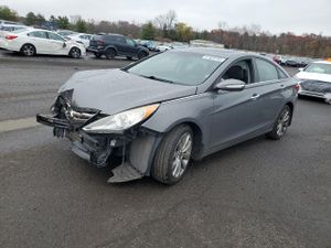 Hyundai Sonata SE 2.0L 4 2013