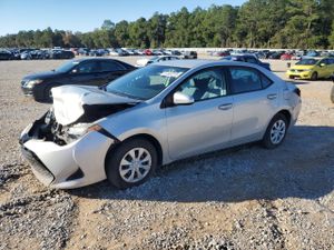 Toyota Corolla L 1.8L 4 2018