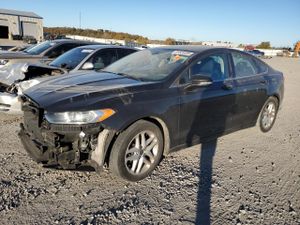 Ford Fusion SE 1.6L 4 2013
