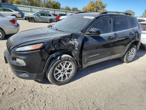Jeep Cherokee LATITUDE 2.4L 4 2015