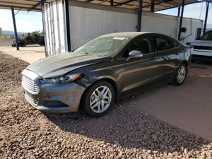 Ford Fusion SE 2.5L 4 2015