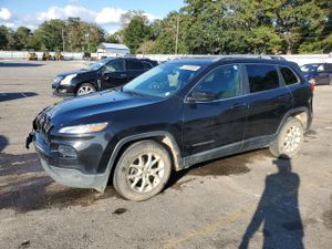 Jeep Cherokee LATITUDE 2.4L 4 2015