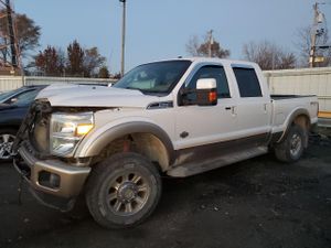 Ford F-250 SUPER DUTY 6.2L 8 2011