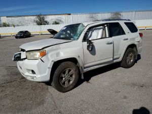 Toyota 4Runner SR5 4.0L 6 2012