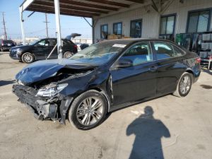 Toyota Camry LE 2.5L 4 2015