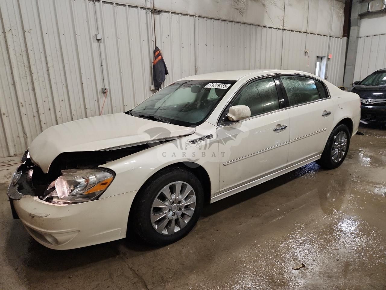 Buick Lucerne CXL 3.9L 6 2010