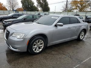 Chrysler 300 LIMITED 3.6L 6 2015