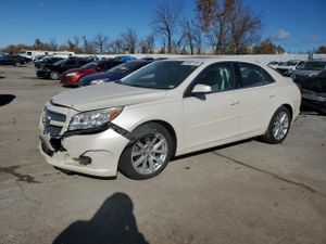 Chevrolet Malibu 2LT 2.5L 4 2013