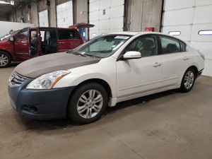 Nissan Altima BASE 2.5L 4 2012