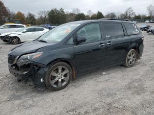 Toyota Sienna SPORT 3.5L 6 2015